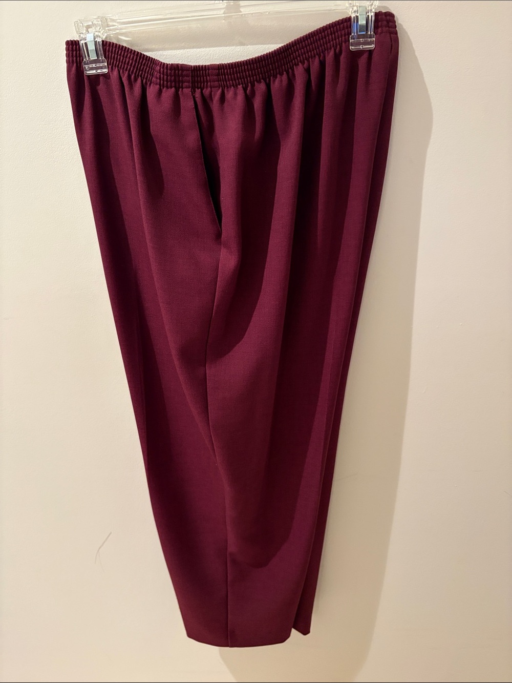 Alfred Dunner Women's Burgundy Elastic-Waist Trousers